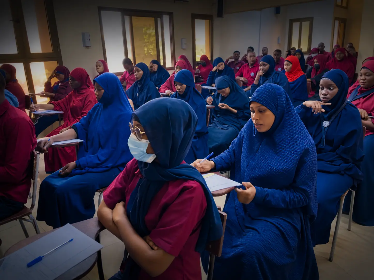 Étudiants de l'IPHEC en classe